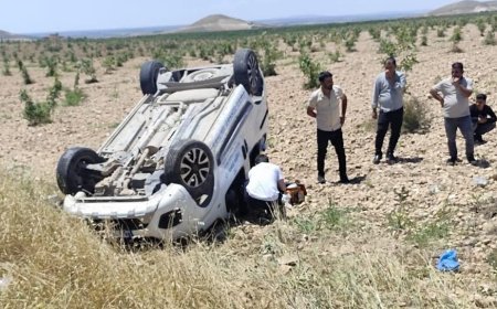 Şanlıurfa’da kaza! Evde sağlık ekibi şarampole devrildi