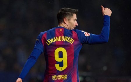 Fenerbahçe'de Lewandowski heyecanı! Müjdeli haberi en yakınındaki isim duyurdu