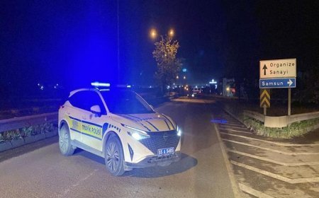 İş yerine silahlı saldırı! Kimyasal sızıntı oluştu, 6 polis etkilendi