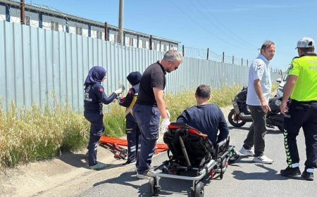 Lastiği patlayıp savrulan motosikletten düşen sürücü yaralandı