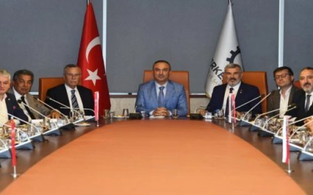TEKİRDAĞ SANAYİSİNİN GELECEĞİ ÇERKEZKÖY'DE MASAYA YATIRILDI