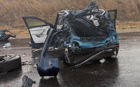 Çanakkale'de tankere çarpan otomobildeki 2 kişi öldü, 2 kişi ağır yaralandı