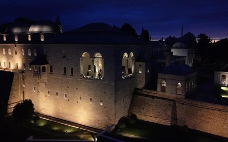 Topkapı Sarayı'nda gece ziyaretleri başladı