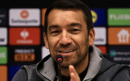 Giovanni van Bronckhorst'un yeni takımı belli oldu