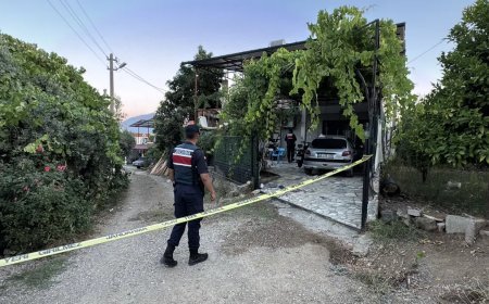"Bahçe kapısı ses çıkarıyor" kavgası: 1 ölü, 2 yaralı