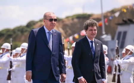 Cumhurbaşkanı Erdoğan, Romanya Cumhurbaşkanı Nicuşor Dan ile görüştü