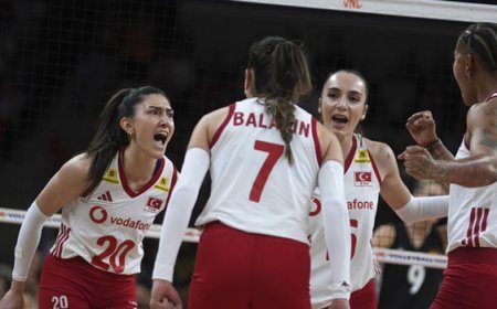 Filenin Sultanları 2-0'dan geri döndü! (Türkiye 3-2 Almanya voleybol maçı)