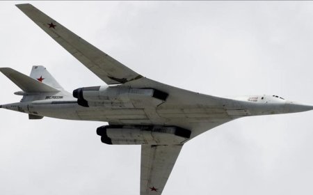 'Beyaz Kuğu'dan 16 saatlik tehlikeli uçuş! Dünyanın en büyük bombardıman uçağı