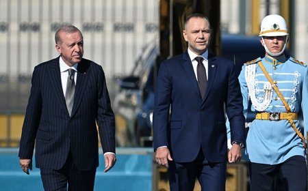 Cumhurbaşkanı Erdoğan, Polonya Cumhurbaşkanı Nawrocki'yi Külliye'de resmi törenle karşıladı