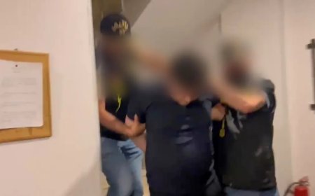 Kırmızı bültenle aranan uyuşturucu kaçakçısı Mersin'de yakalandı. MİT tespit etti, polis yakaladı