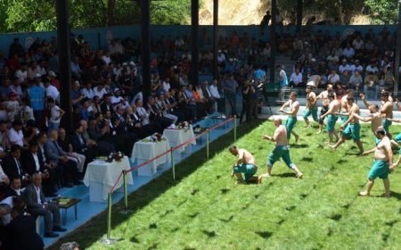 Kahramanmaraş'ta olaylı güreş festivali! Jandarma müdahale etti