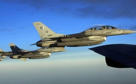 Pakistan’dan Afganistan’a hava saldırısı! Çok sayıda sivil hayatını kaybetti