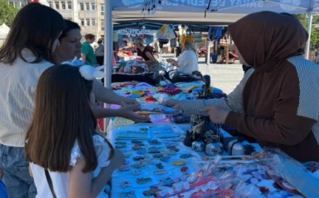 SARAY'DA KADIN EL EMEĞİ PAZARI YOĞUN İLGİ GÖRDÜ