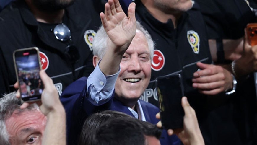 Bakan Bak’tan Aziz Yıldırım için tebrik mesajı!
