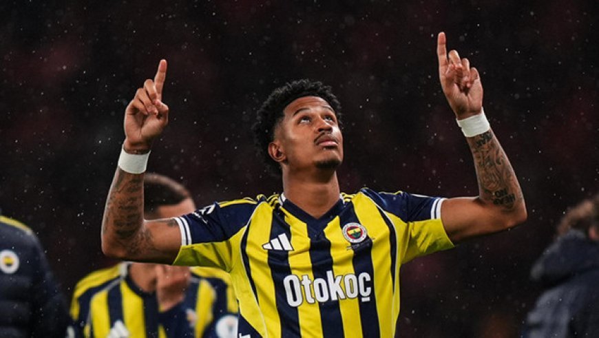 Oosterwolde'ye biri tanıdık, iki talip birden! Fenerbahçe teklifleri değerlendirecek