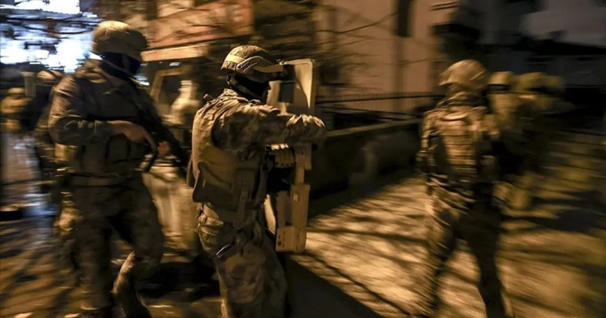 Cumhuriyet tarihinin en büyük uyuşturucu operasyonu. 6 ilde uyuşturucu satıcılarına darbe