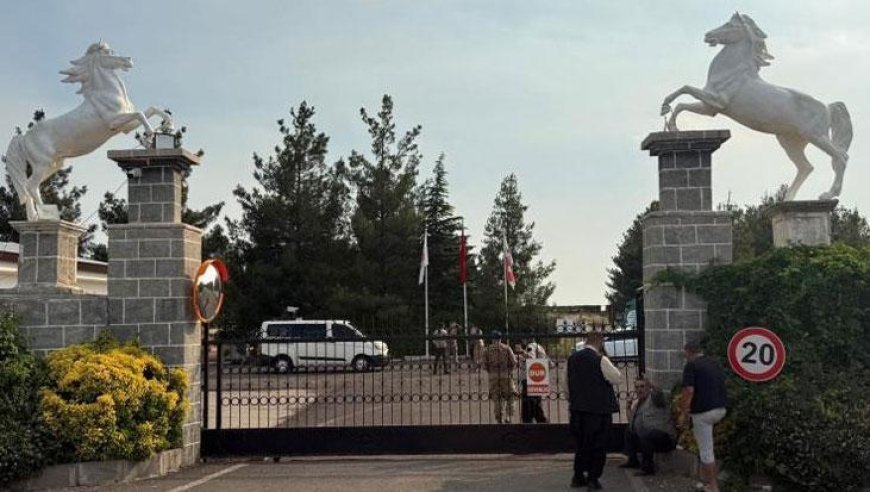 Halı sahada başladı, 4 ile sıçradı! Hipodromlara taşınan taşlı sopalı kavgada 2 ölü, 11 yaralı