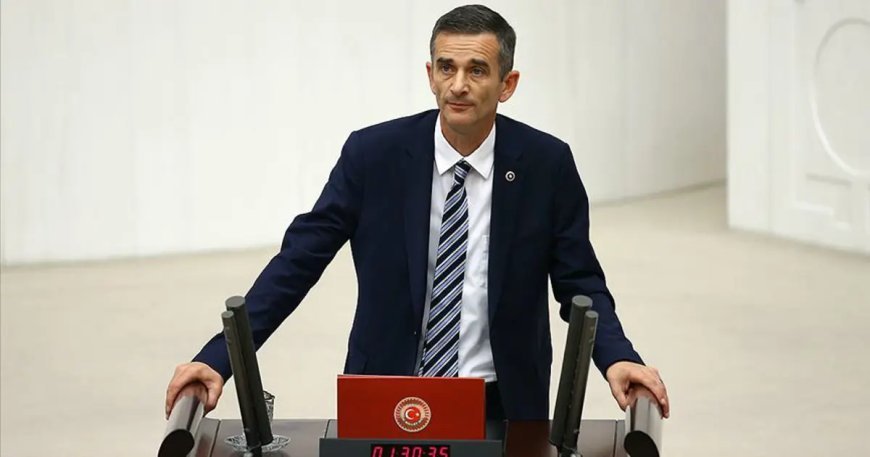 Ümit Dikbayır CHP'den istifa etti