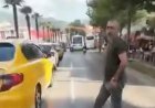 Kör noktada kalan yayaya motosiklet çarptı