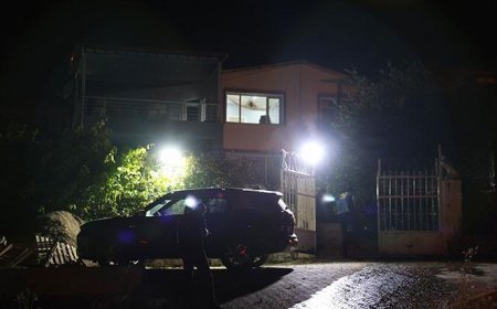 Husumet kanlı saldırıya dönüştü! Evi kurşun yağmuruna tutular: 4 yaralı
