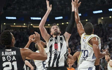 Beşiktaş, Sertaç Şanlı ile yollarını ayırdı