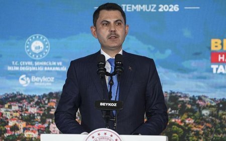 Bakan Kurum: Beykoz'da 25 mahallede bin 71 hak sahibine tapularını teslim ettik