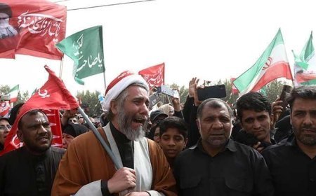 Hamaney için Kum kentinde cenaze töreni düzenlendi