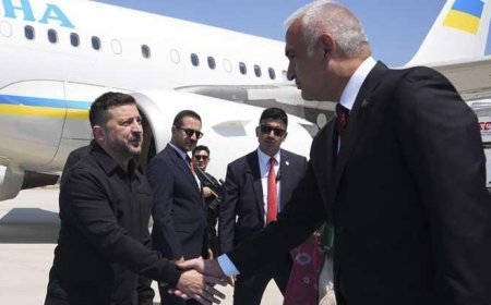 Ukrayna Cumhurbaşkanı Zelenskiy Ankara'da
