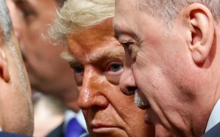 NATO Zirvesi'nden dikkat çeken anlar. Zirveye Erdoğan ve Trump görüntüleri damga vurdu