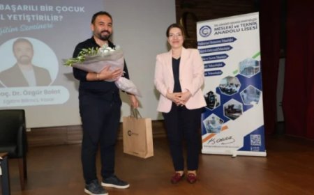 ÇOSB İLE ÖZEL ÇOSB MESLEKİ VE TEKNİK ANADOLU LİSESİ İŞ BİRLİĞİYLE DÜZENLENEN LGS SEMİNERİ İLGİ GÖRDÜ