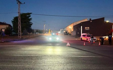 Minibüsü polis ve vatandaşların üzerine sürdü! 1 ölü, 1'i polis 2 yaralı