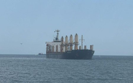 Tekirdağ açıklarında karaya oturan geminin kaptanı kurtarma talebinde bulunmadı