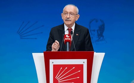 Son dakika... CHP'de 8 il başkanlığı görevden alındı