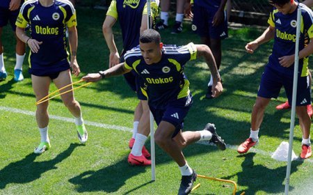 Mason Greenwood Fenerbahçe'de ilk antrenmanına çıktı!
