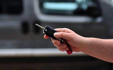 Dolandırıcıların kilometre oyunu. Kusurlu araç satan çeteye operasyon yapıldı