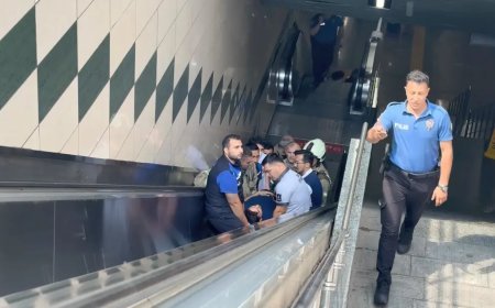 Gayrettepe Metro İstasyonu'nda korku dolu anlar. Görme engelli adam raylara düştü