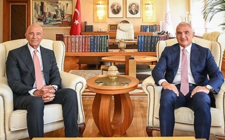 Bakan Ersoy, ABD'nin Ankara Büyükelçisi Barrack'ı kabul etti