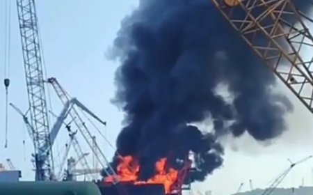 Aliağa'da gemi söküm tesisinde korkutan yangın