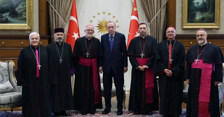 Cumhurbaşkanı Erdoğan Türkiye Katolik Episkoposlar heyetini kabul etti