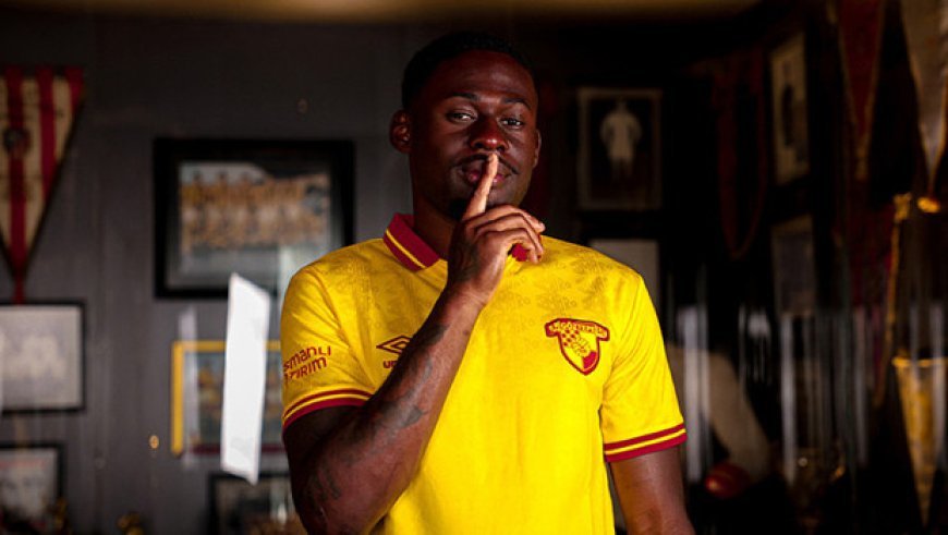 Chelsea'de forma giymişti, Göztepe'ye imza attı!