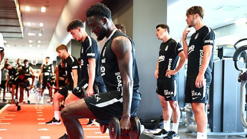 Beşiktaş, çalışmalarına salonda devam etti!