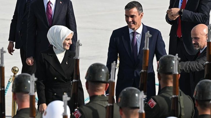 İspanya Başbakanı Pedro Sanchez, Ankara'ya geldi