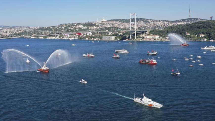 15 Temmuz’un 10. yılında İstanbul Boğazı’nda görkemli tören! 253 gemiyle deniz korteji