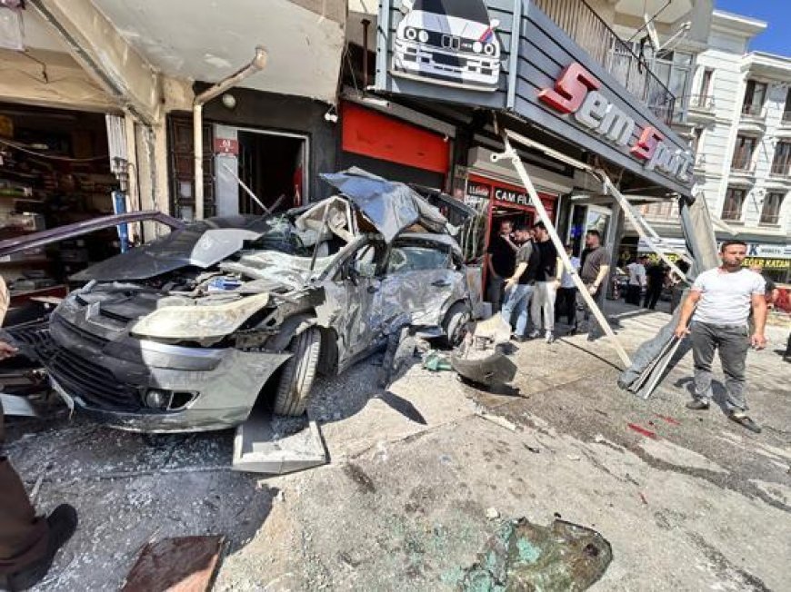 Ankara'da EGO dehşeti! Kontrolden çıkıp iş yerine daldı: 7 yaralı