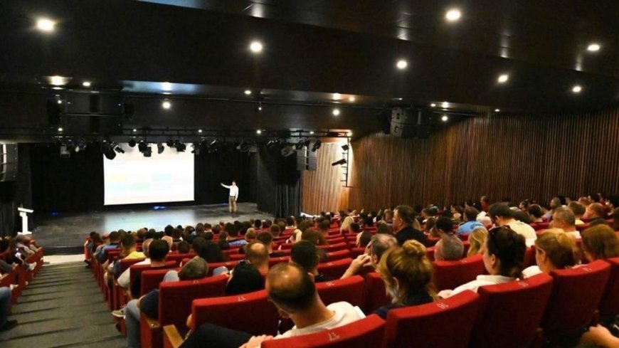 Tekirdağ Büyükşehir Belediyesi personeline 'etik değerler' eğitimi