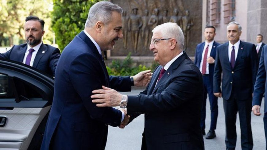 Dışişleri Bakanı Hakan Fidan, Milli Savunma Bakanı Güler ile Ankara'da görüştü
