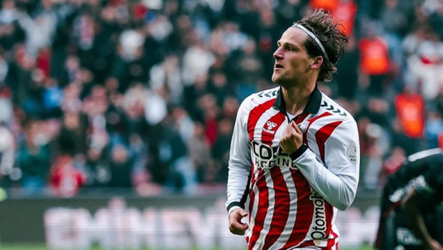 Samsunspor, Carlo Holse ile yollarını ayırdı! Yeni takımı belli oldu