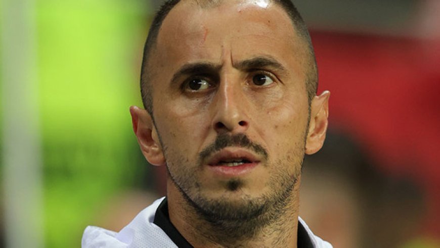Zeki Yavru, Bursaspor'a transfer oldu
