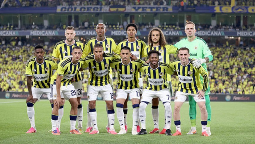 Fenerbahçe'nin UEFA kadrosunda değişiklik!