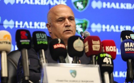 Kocaelispor Başkanı Recep Durul'dan Keita açıklaması: Bir kıza aşık olduğu için gittiği söyleniyor